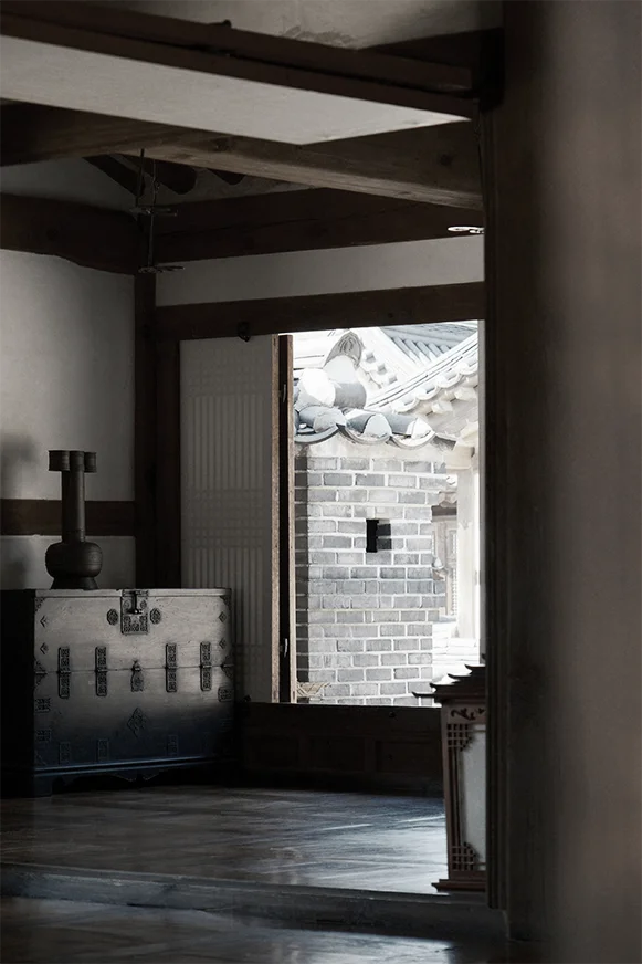 A still, quiet interior